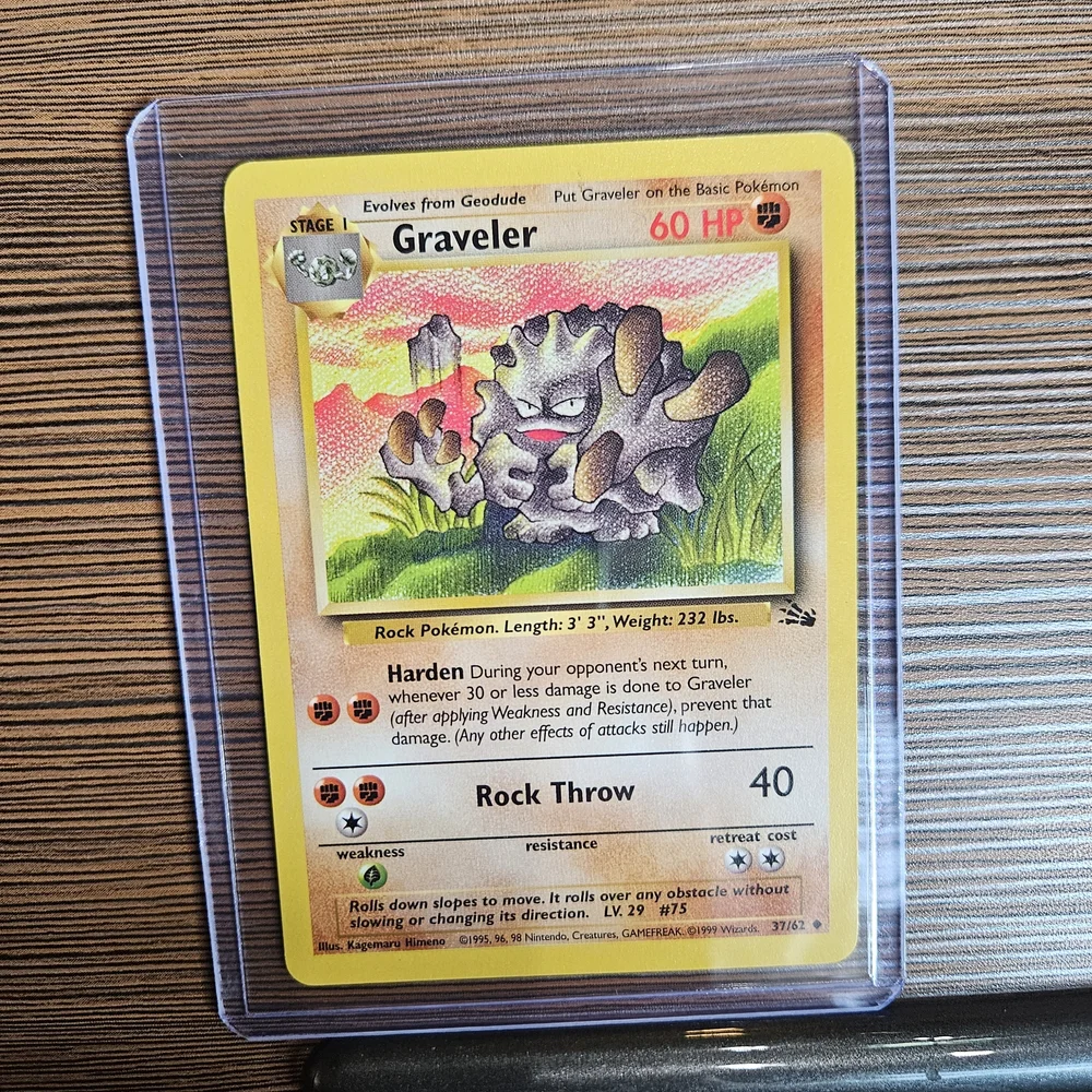 Pokemon Graveler 37/62 Fossil Trading Card